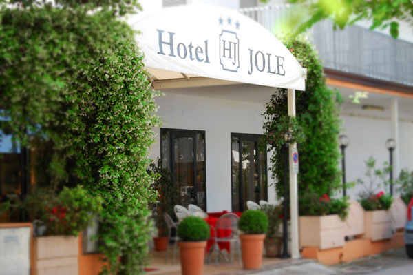 ingresso hotel Jole Rimini